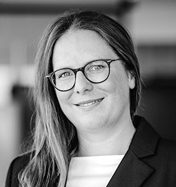 Portrait: Rechtsanwältin Dr. Kristina Schreiber - Loschelder Rechtsanwälte, Köln