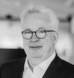 Portrait: Lawyer Dr. Thomas Schulte-Beckhausen, Loschelder Rechtsanwälte, Cologne